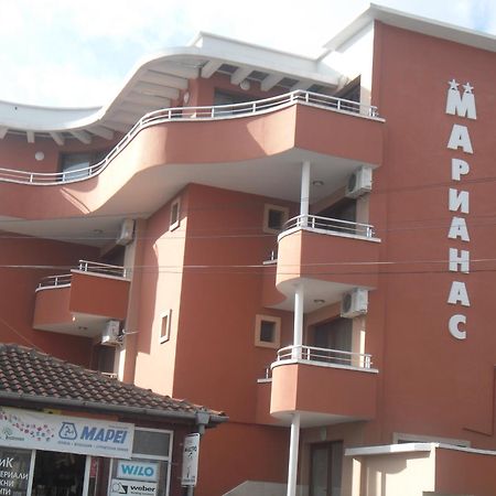 Marianas Guesthouse Obzor Exterior foto