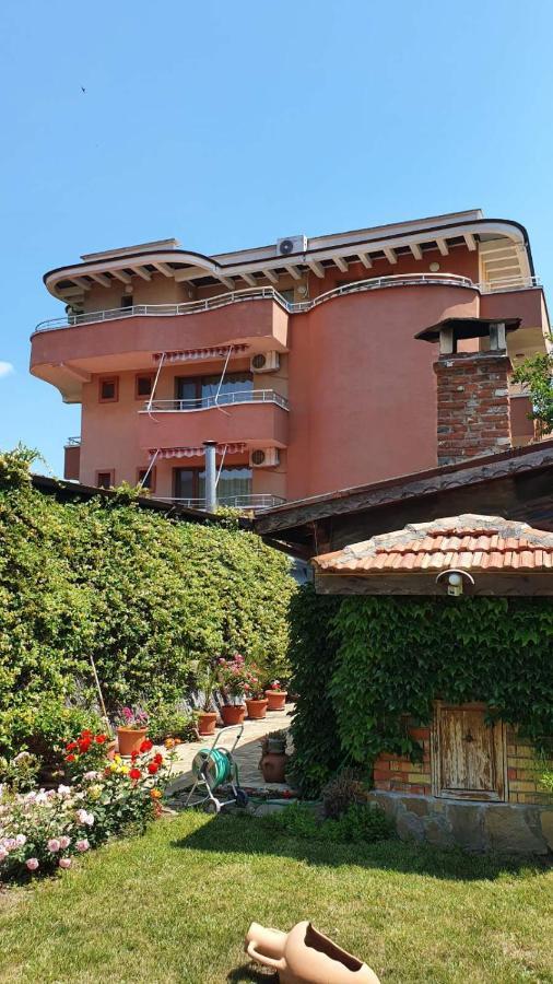 Marianas Guesthouse Obzor Exterior foto