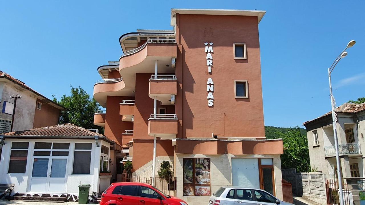 Marianas Guesthouse Obzor Exterior foto