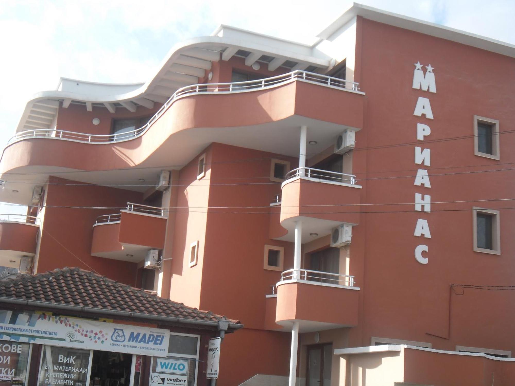 Marianas Guesthouse Obzor Exterior foto