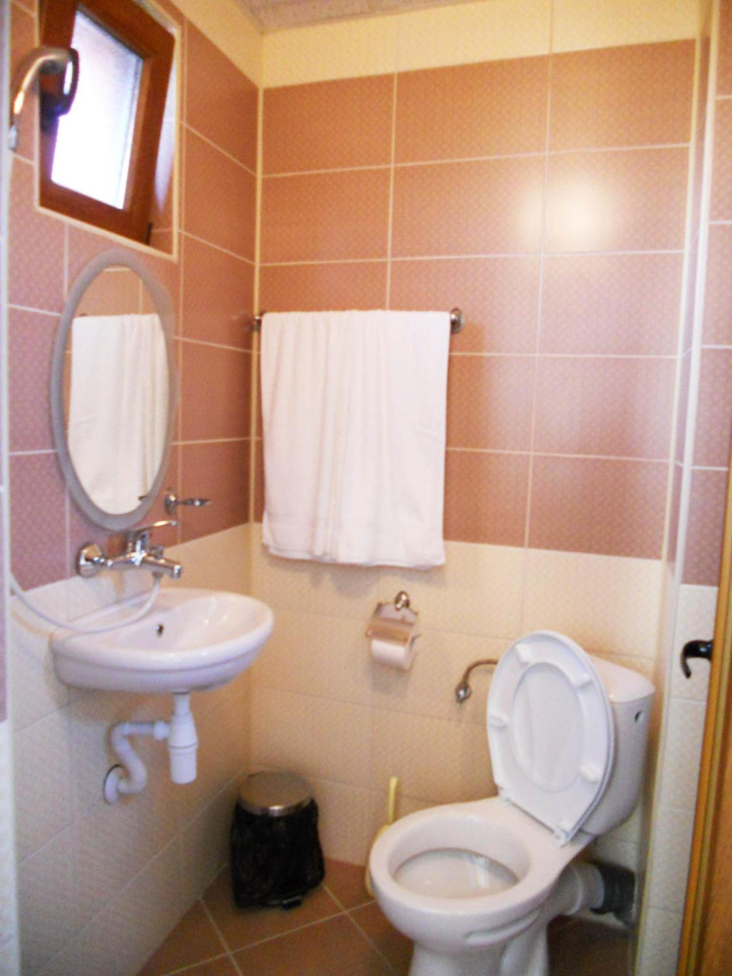 Marianas Guesthouse Obzor Exterior foto