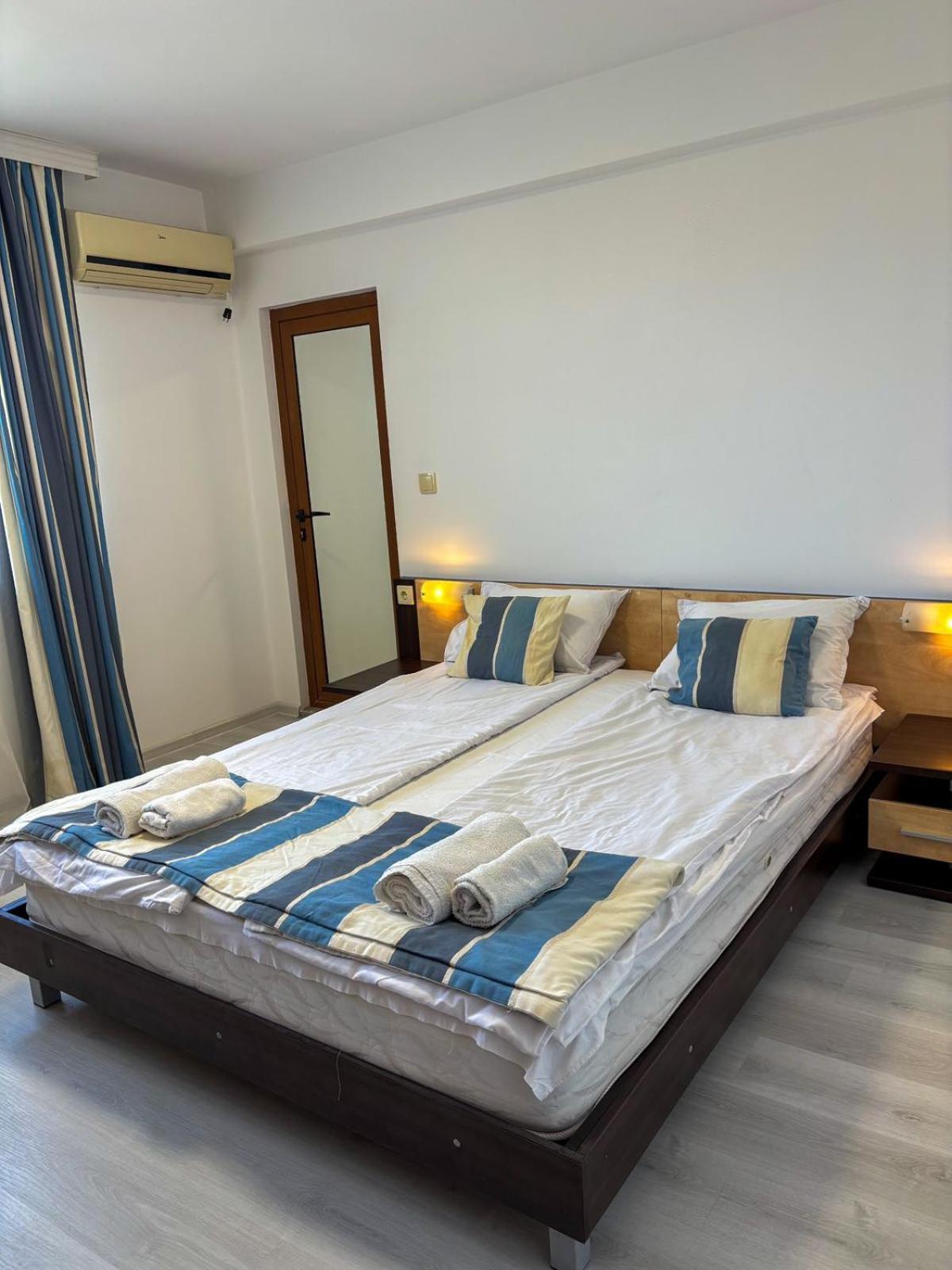 Marianas Guesthouse Obzor Exterior foto